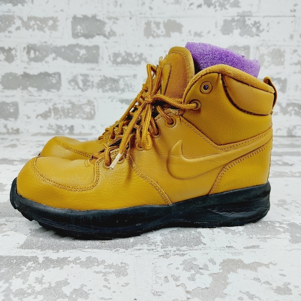 Nike Manoa Older Kids' Brown Mustard Yellow Lace Up High Top Sneaker Boots V573